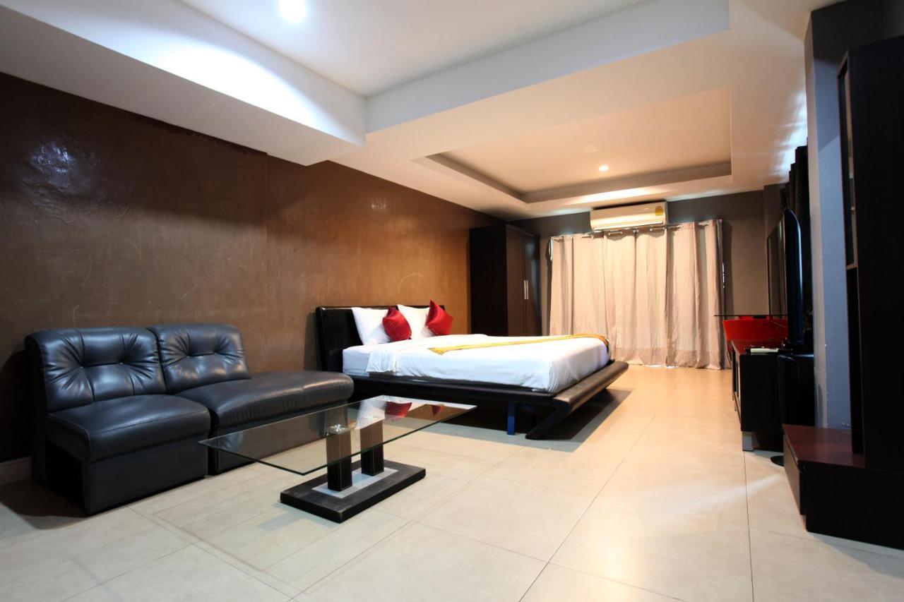 Del Mar Rooms Pattaya Exterior foto
